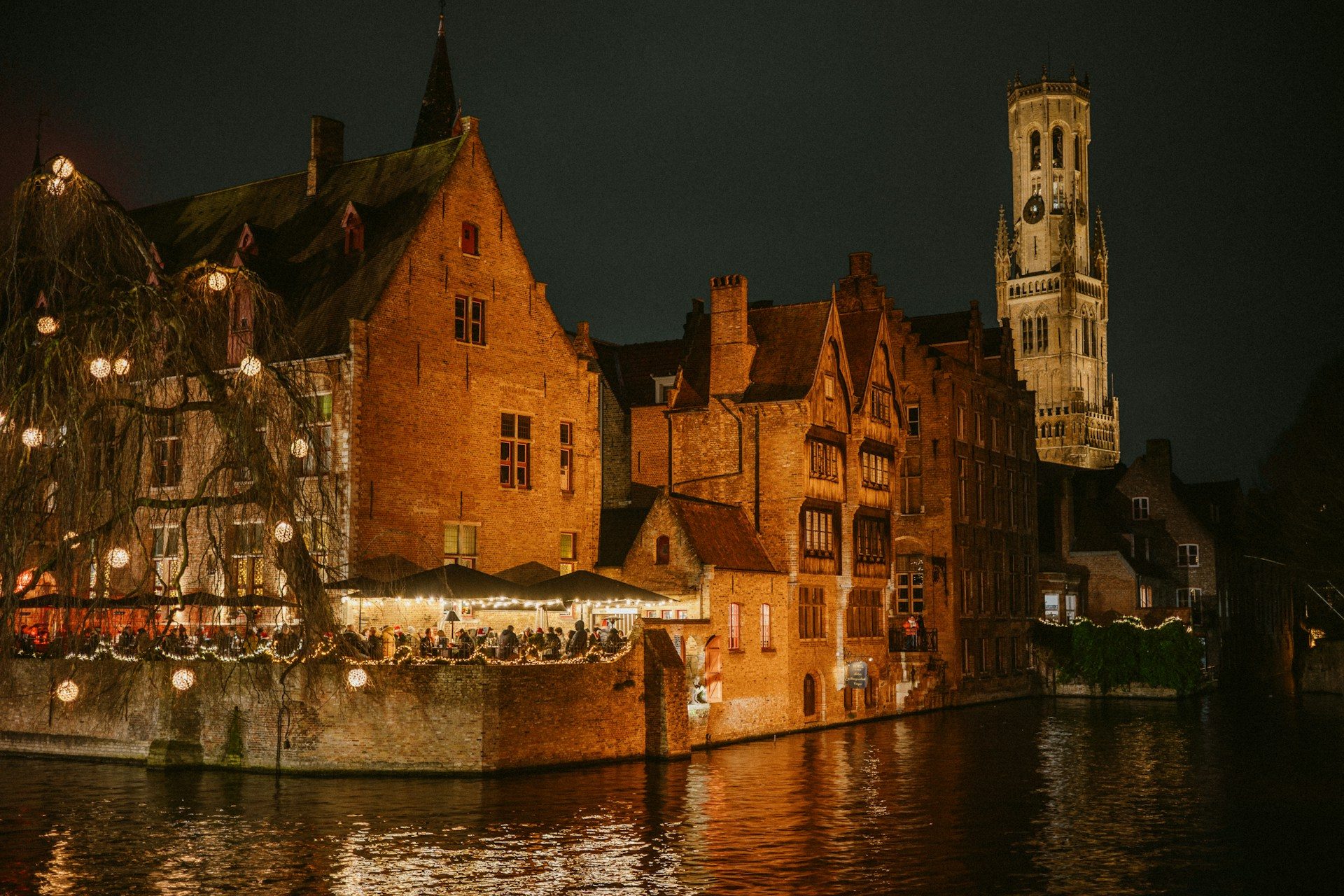 Brugge - foto: Cedric Letsch Unsplash